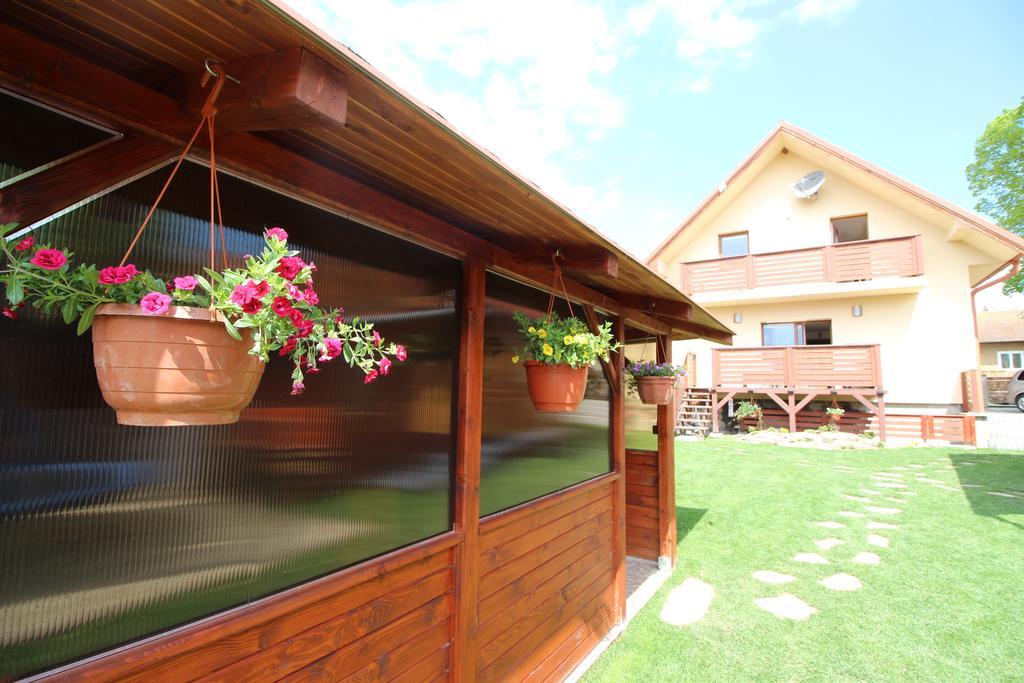 Villa Lienka Bešeňová Exteriér fotografie