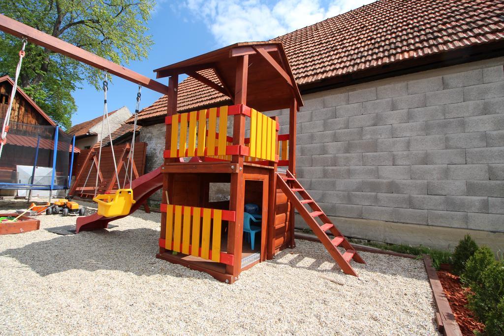 Villa Lienka Bešeňová Exteriér fotografie