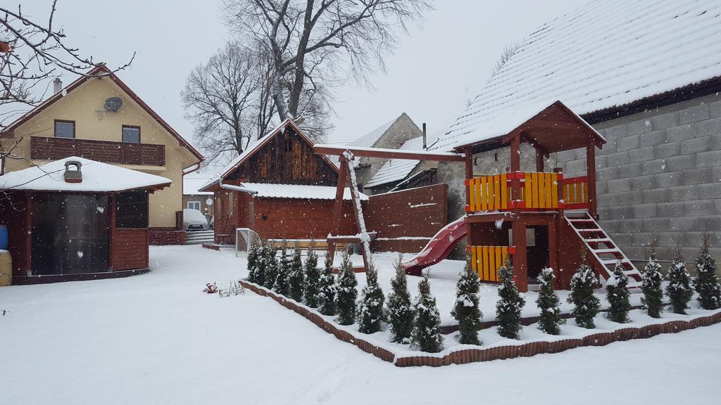 Villa Lienka Bešeňová Exteriér fotografie